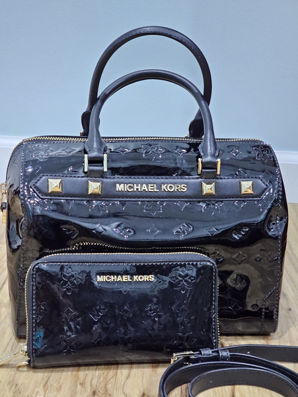 Michael Kors Kara Black Patent Leather Satchel /Matching Wallet W/ Gold Hardware